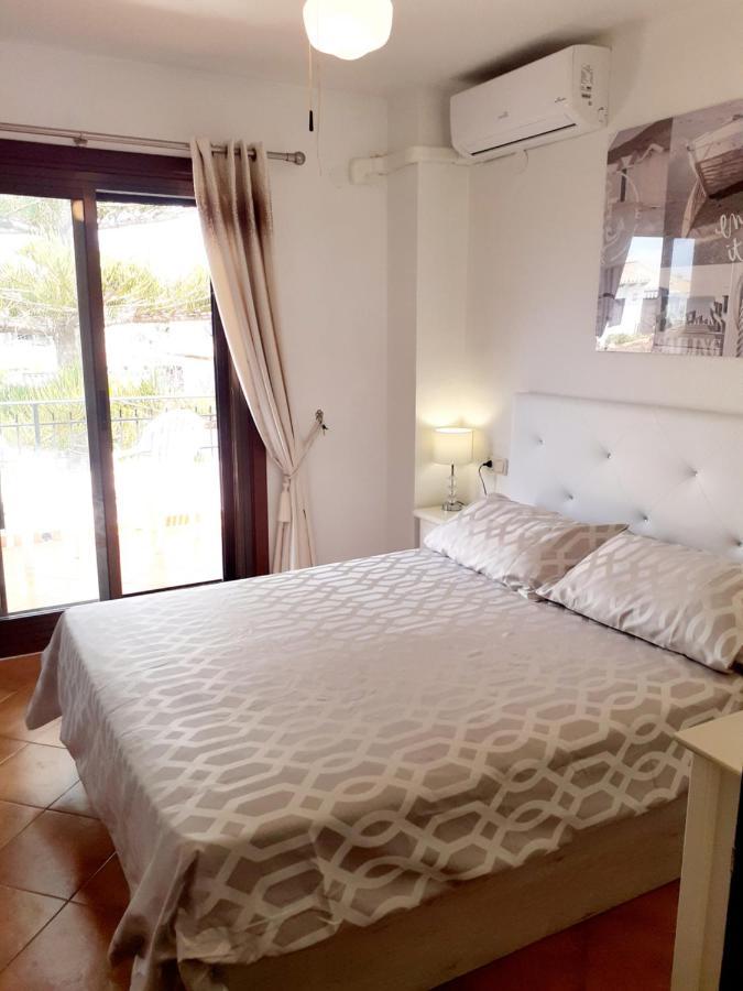 Casa Billarose - Lovely House Overlooking Pool & Walking Distance To The Beach And Restaurants Cabo Roig Luaran gambar