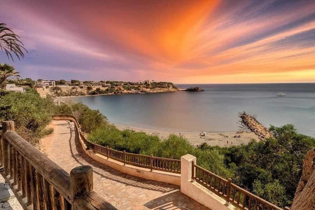 Casa Billarose - Lovely House Overlooking Pool & Walking Distance To The Beach And Restaurants Cabo Roig Luaran gambar
