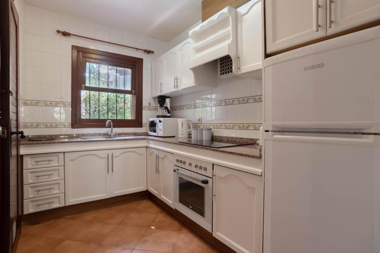 Casa Billarose - Lovely House Overlooking Pool & Walking Distance To The Beach And Restaurants Cabo Roig Luaran gambar